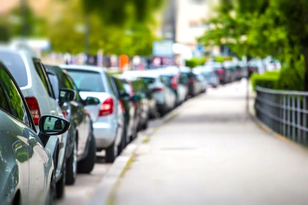 Profitez d’un stationnement pratique grâce aux nombreuses options de parking gratuit à Liège.