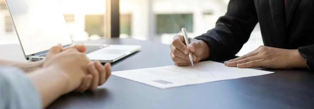 Une salariée demande ses indemnités de déplacements professionnels auprès de son employeur.