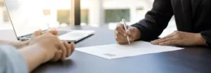 Une salariée demande ses indemnités de déplacements professionnels auprès de son employeur.